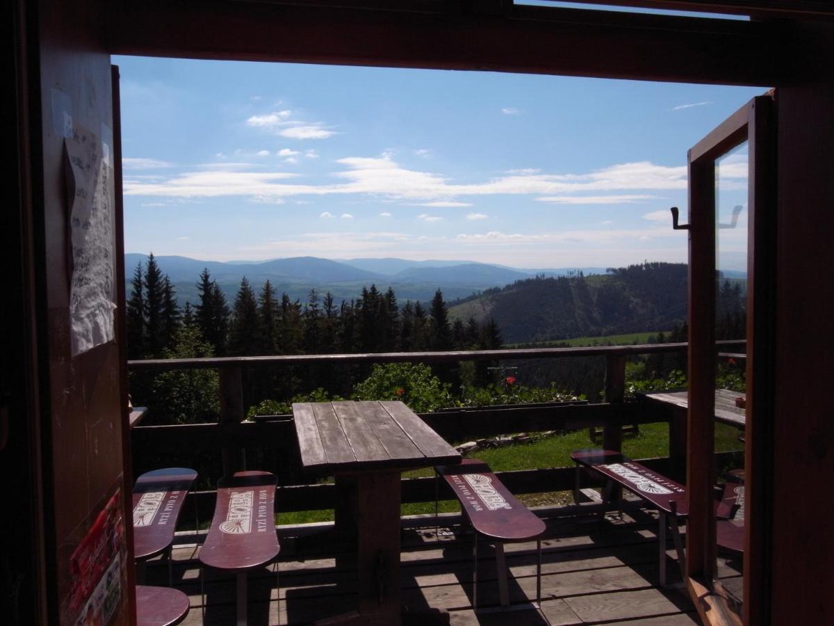 Hôtel Horska Chata Navrsi à Staré Město Extérieur photo