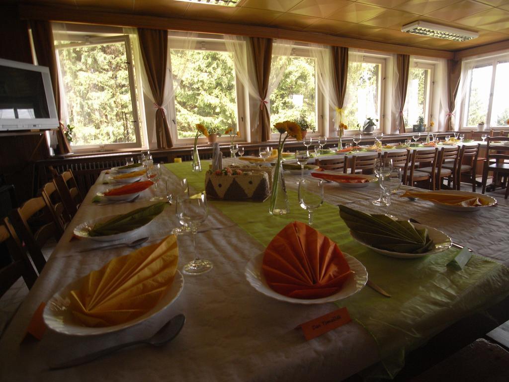 Hôtel Horska Chata Navrsi à Staré Město Extérieur photo